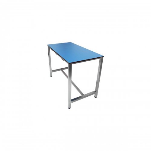 Mesa de consulta con encimera en compacto fenólico